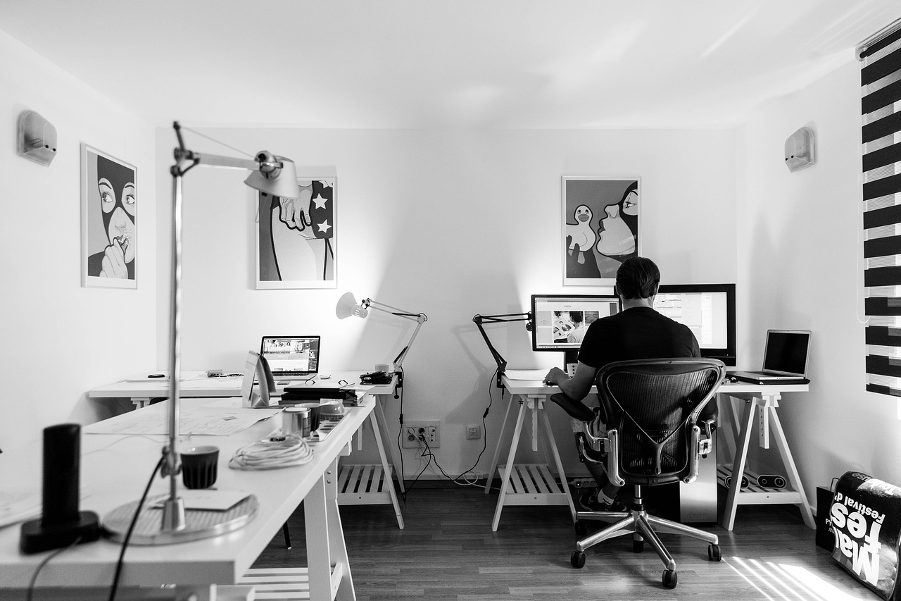 Aménagez votre espace de travail avec du mobilier de bureau modulable et pratique